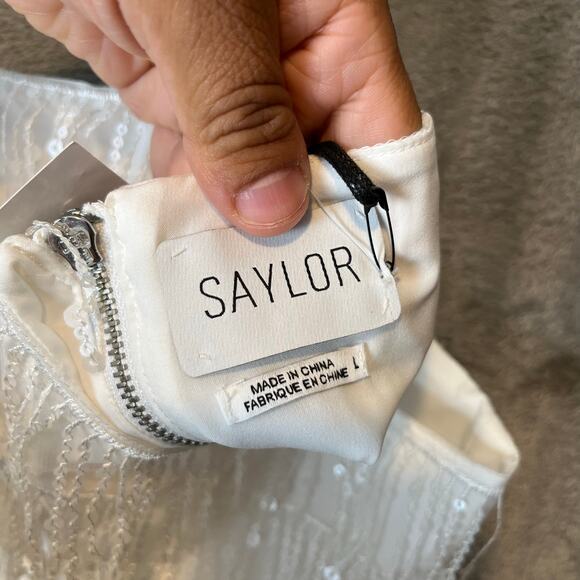 SAYLOR Pyper White Fringe Sequins Set Size Large Bridal Bachelorette New - Picture 8 of 12